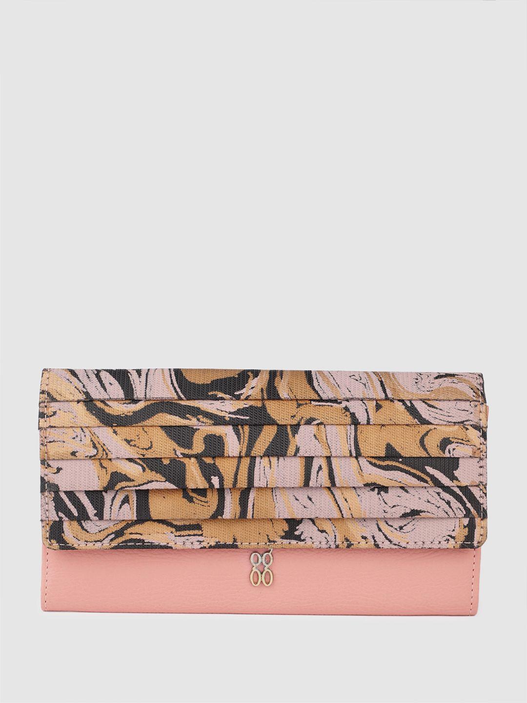 baggit women abstract printed envelope wallet