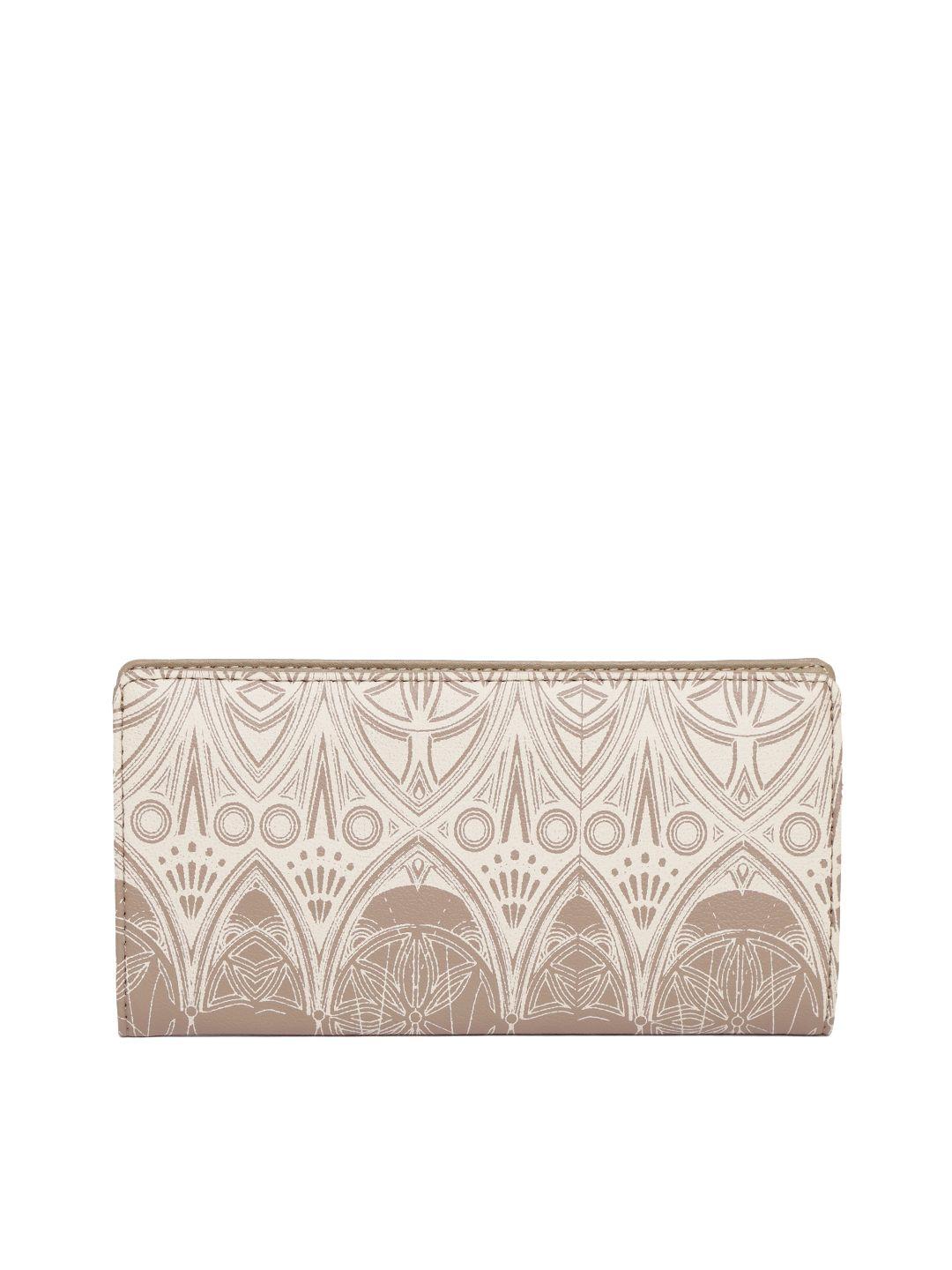 baggit women brown & white printed two fold wallet