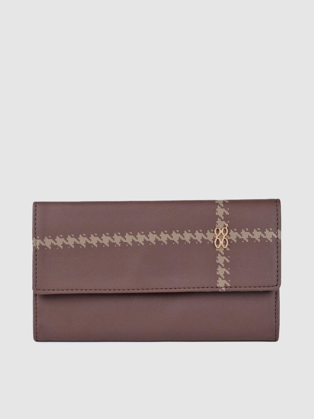 baggit women brown solid three fold wallet with print detail