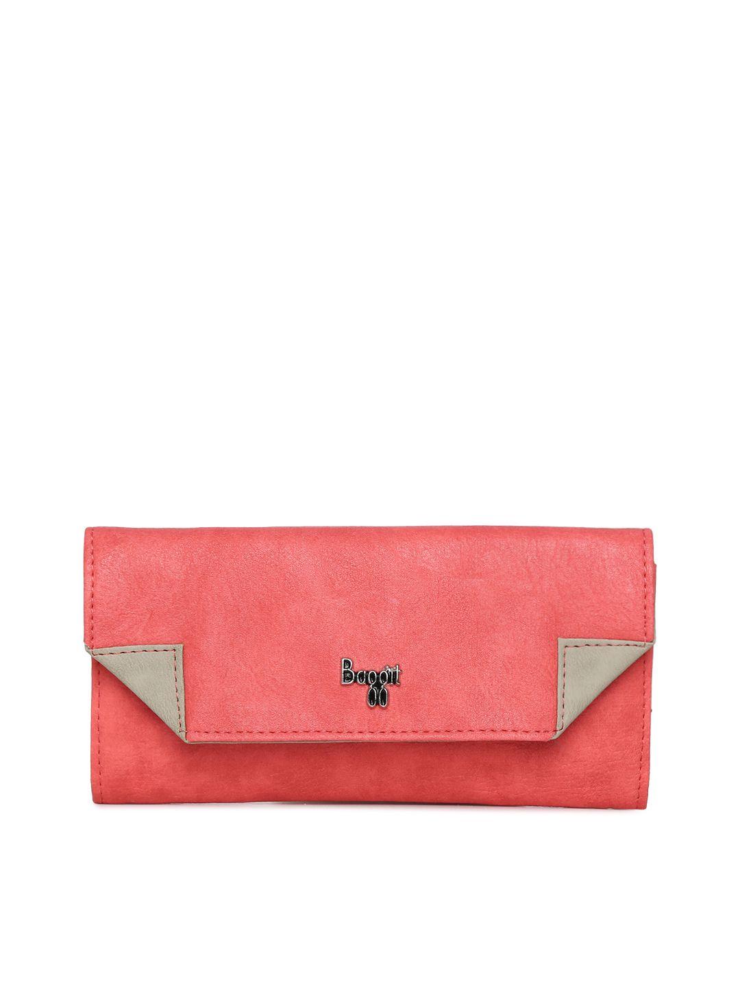 baggit women coral solid three fold wallet