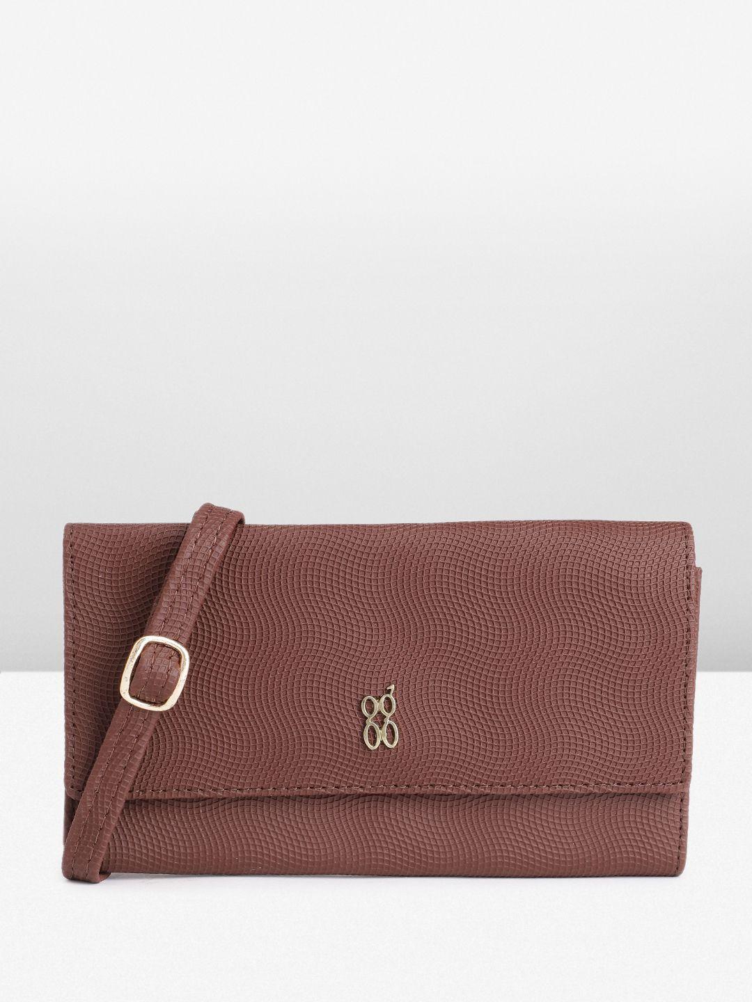 baggit women envelope wallet