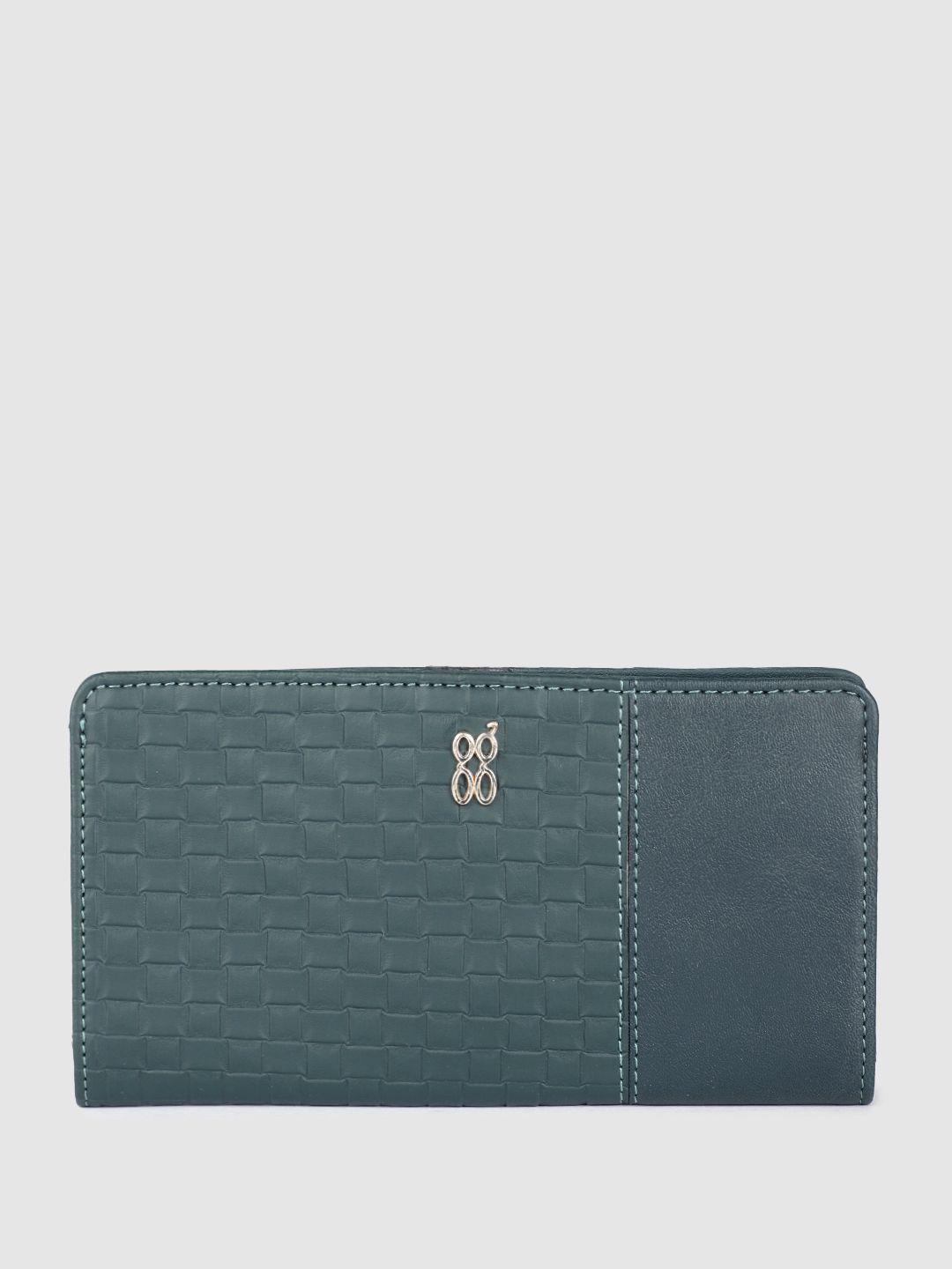 baggit women geometric textured two fold wallet