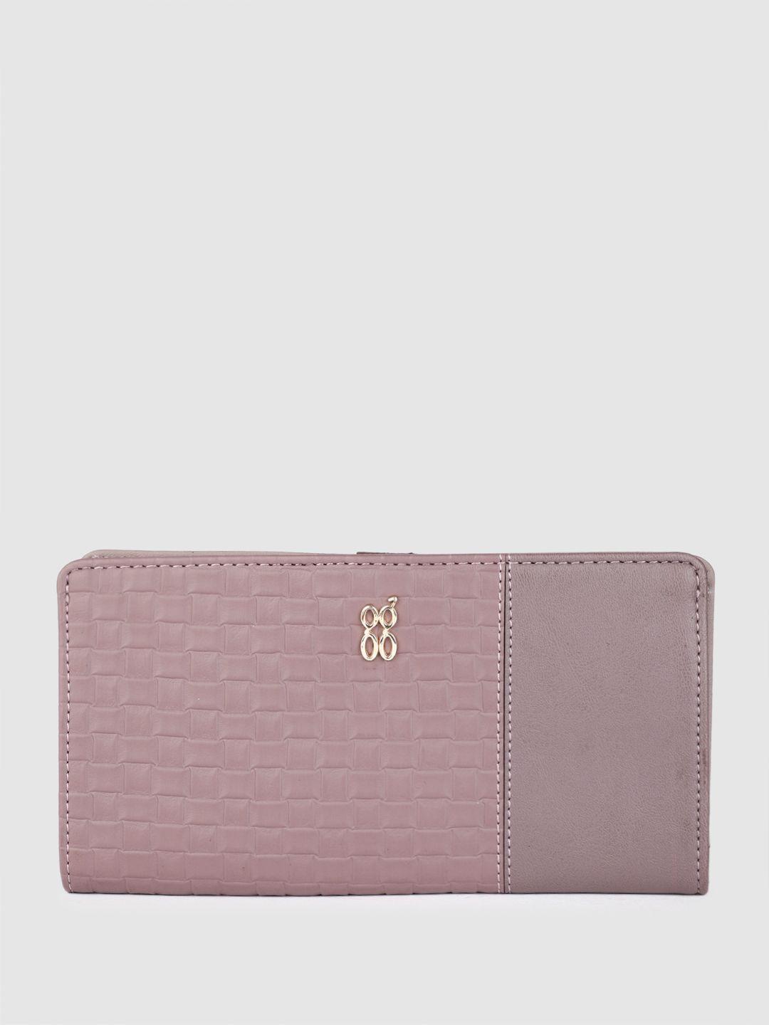 baggit women geometric textured two fold wallet