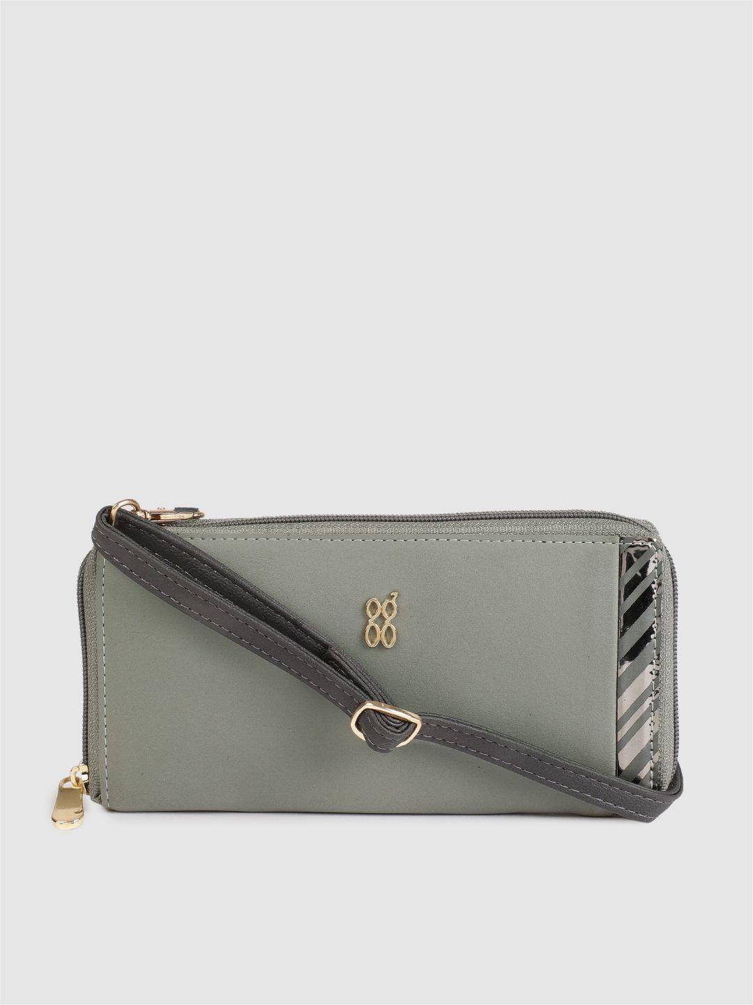 baggit women grey diagy solid zip around wallet