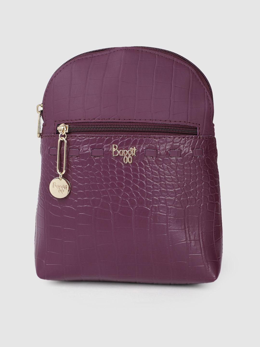 baggit women purple animal textured backpack