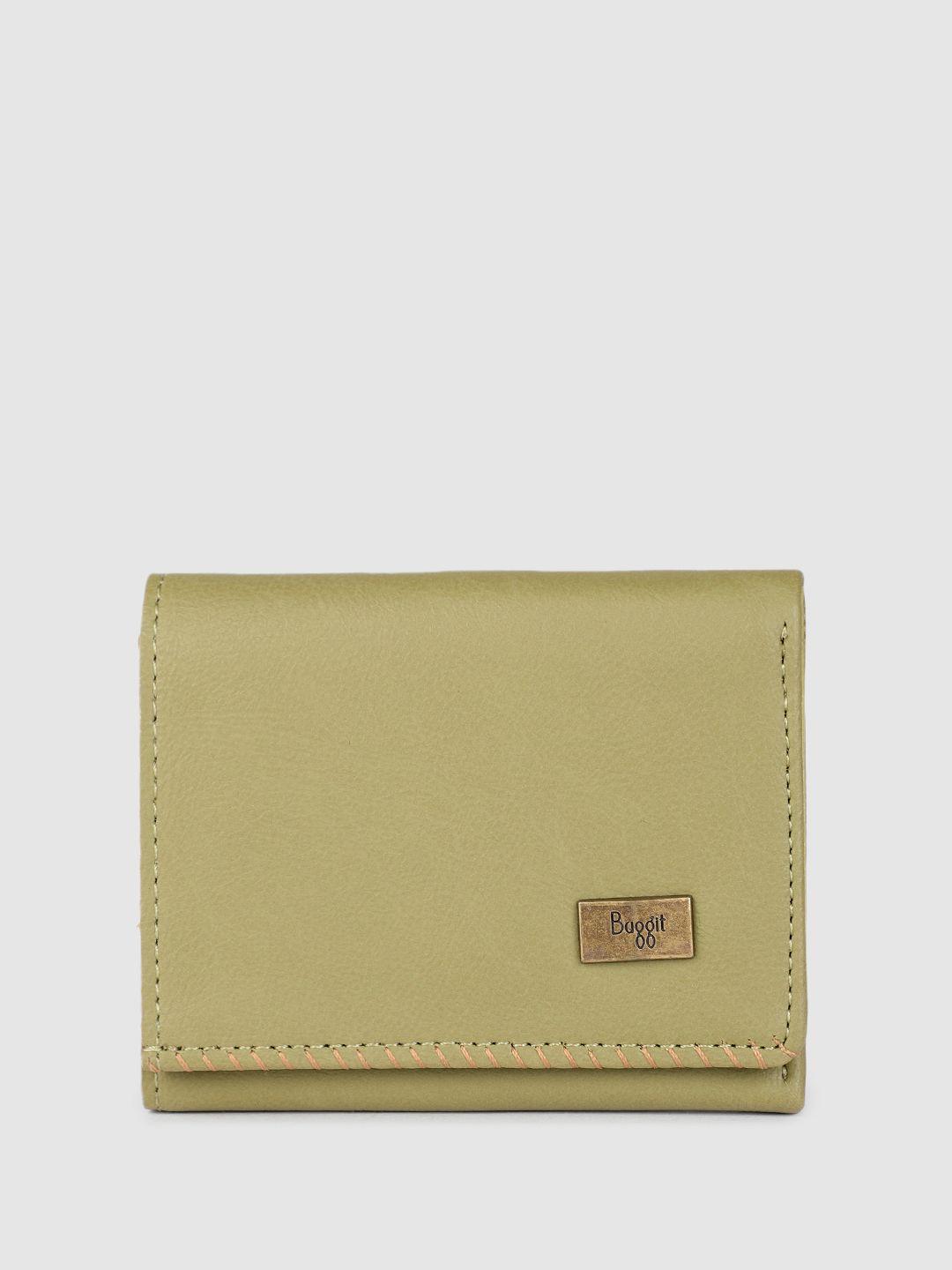 baggit women solid three fold wallet