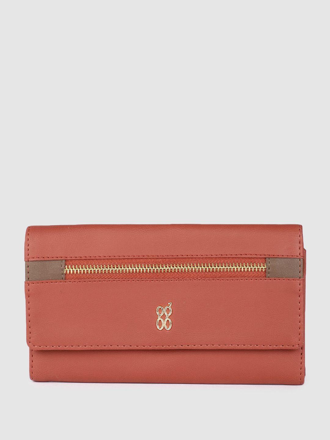 baggit women solid zip detail three fold wallet