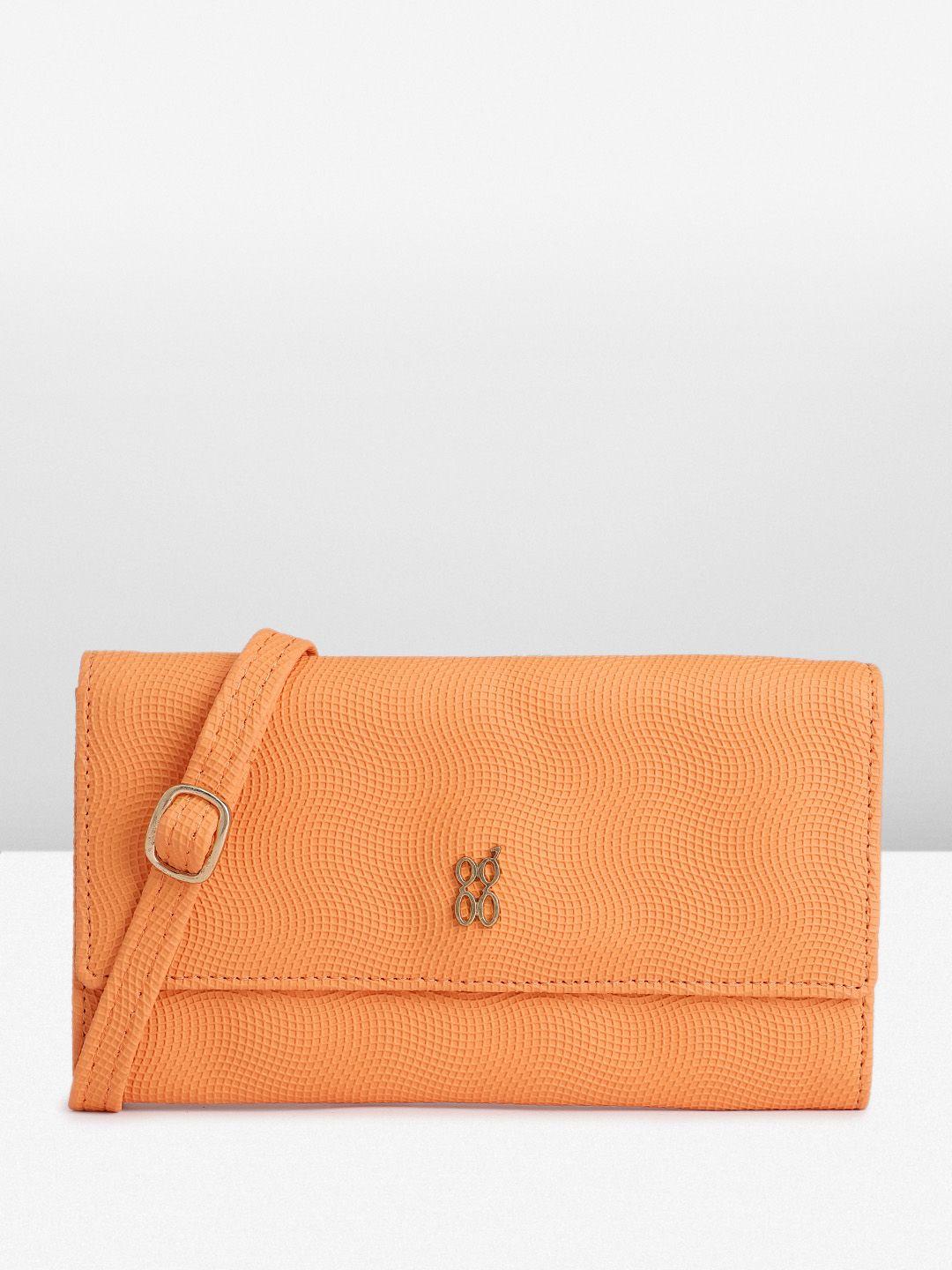 baggit women textured envelope wallet