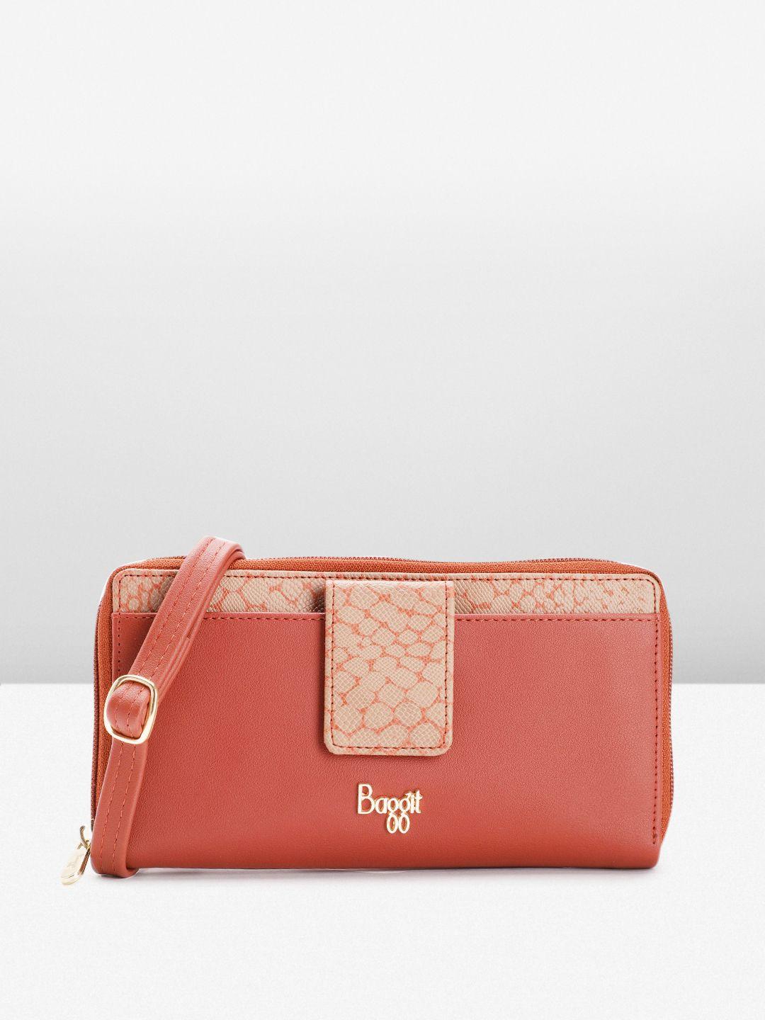 baggit women zip around wallet