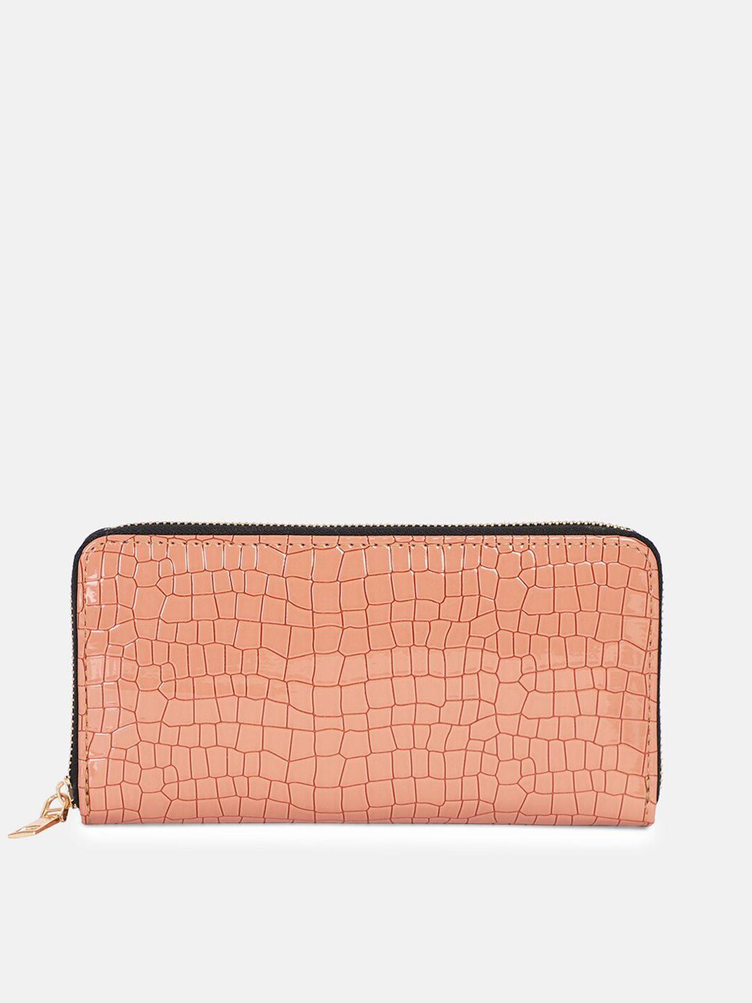 bagsy malone peach-coloured textured purse clutch