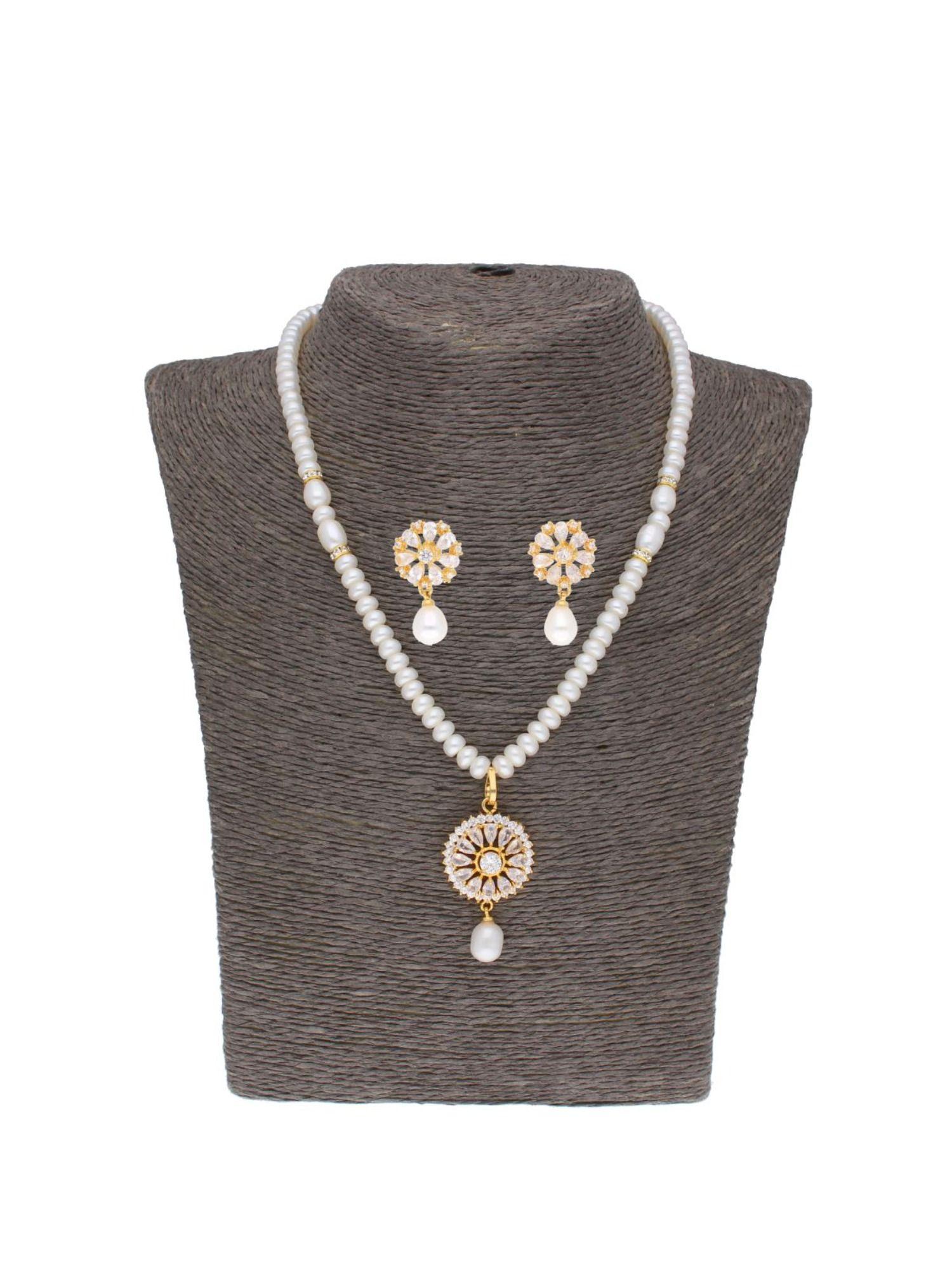 baheera pearl necklace set