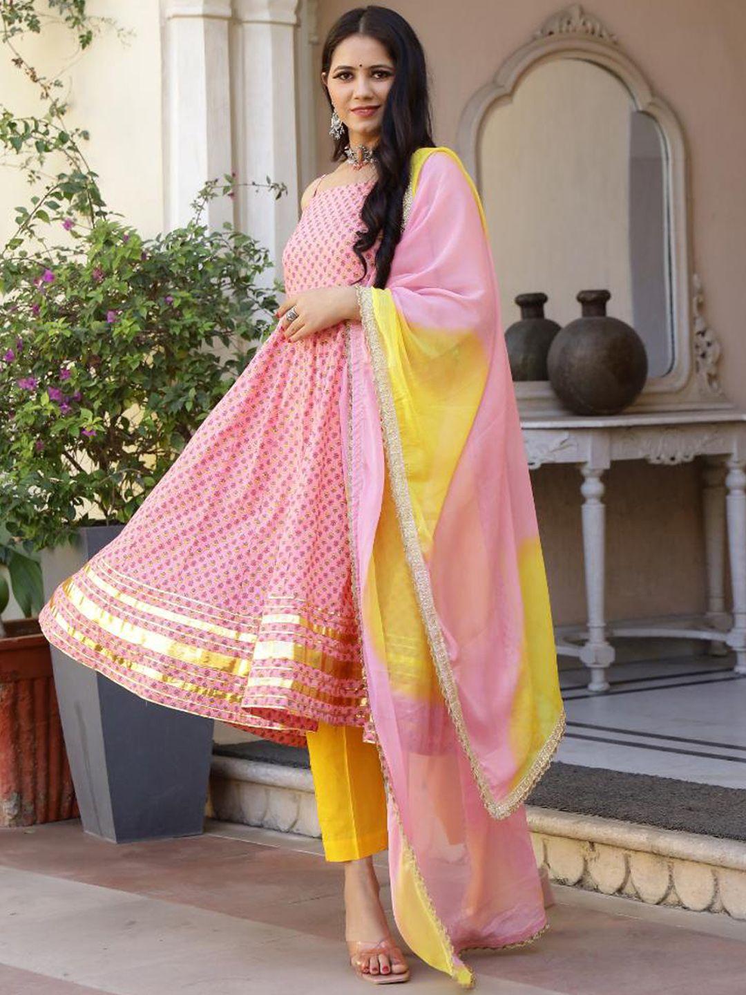baisacrafts women peach-coloured ethnic printed pure cotton anarkali kurta & trousers with dupatta