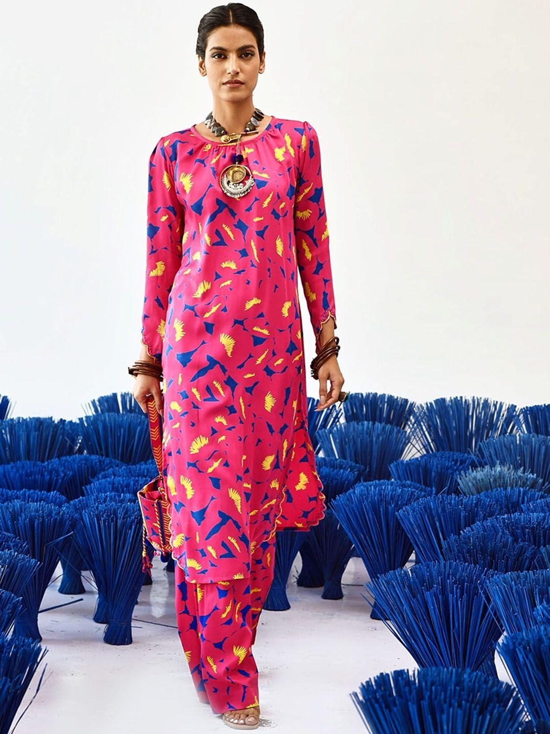 baise gaba women abstract printed long sleeves a-line kurta