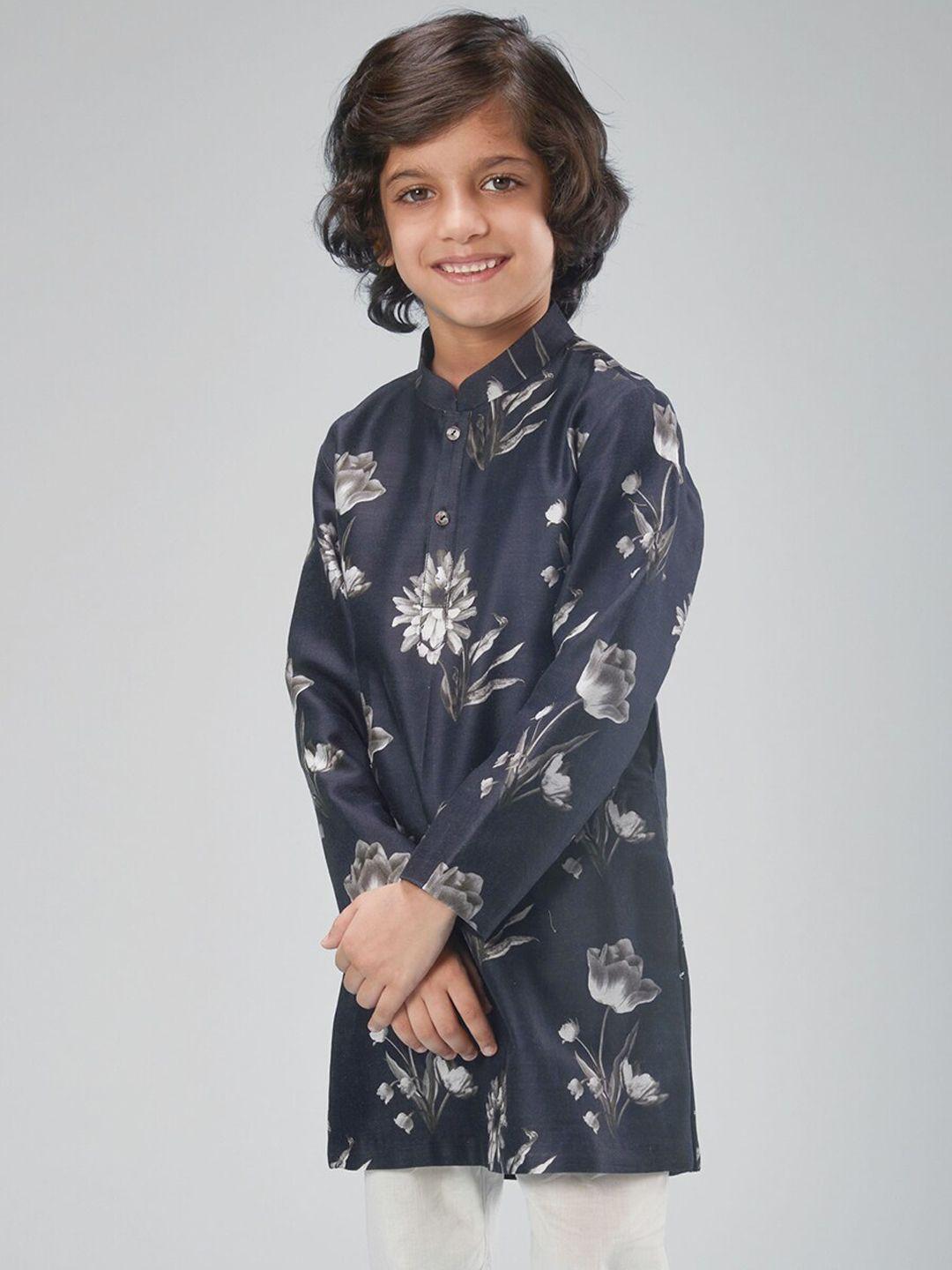 bal bachche boys black chanderi silk kurta with pyjamas