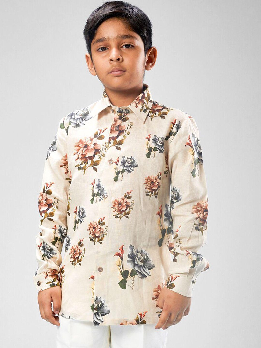 bal bachche boys off white chanderi silk kurta with pyjamas