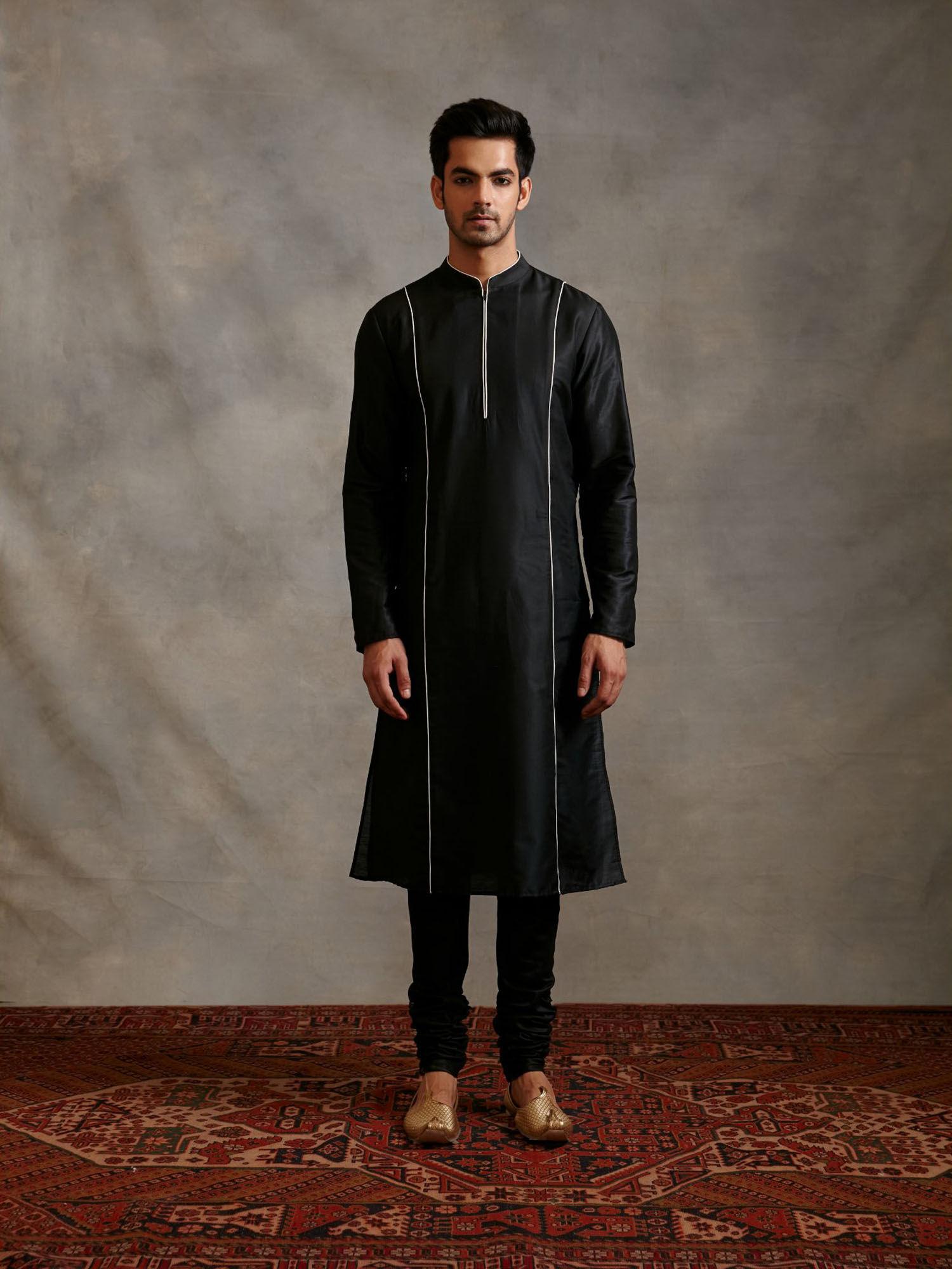 banarasi straight kurta with contrasting with churidar metallic black (set of 2)