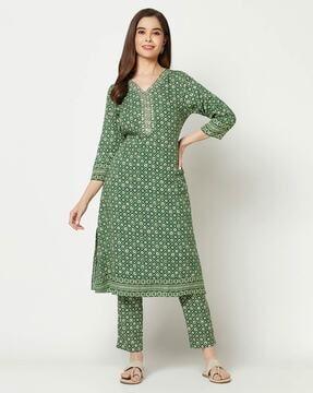 bandhani print a-line kurta with pants