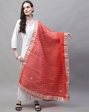 bandhani print dupatta with lace border