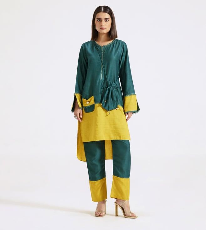 basanti kapde aur koffee green evolve color block kurta with pant co-ord set