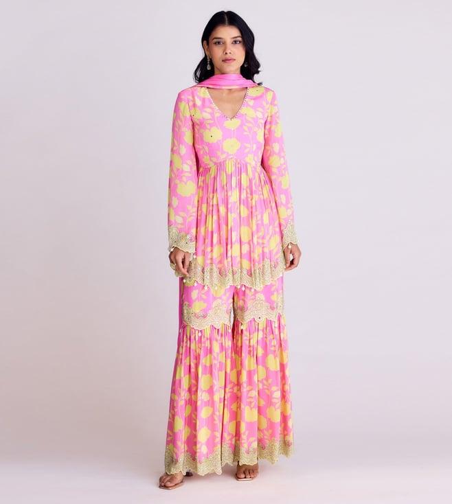 basanti kapde aur koffee pink embroidered sharara set