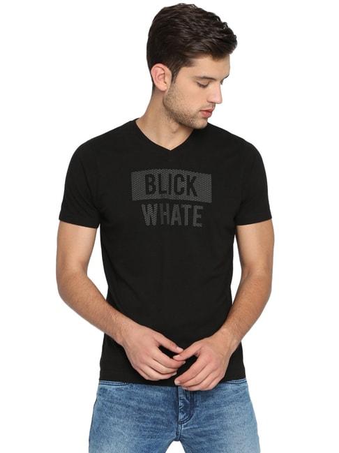 basics-black-slim-fit-printed-t-shirt