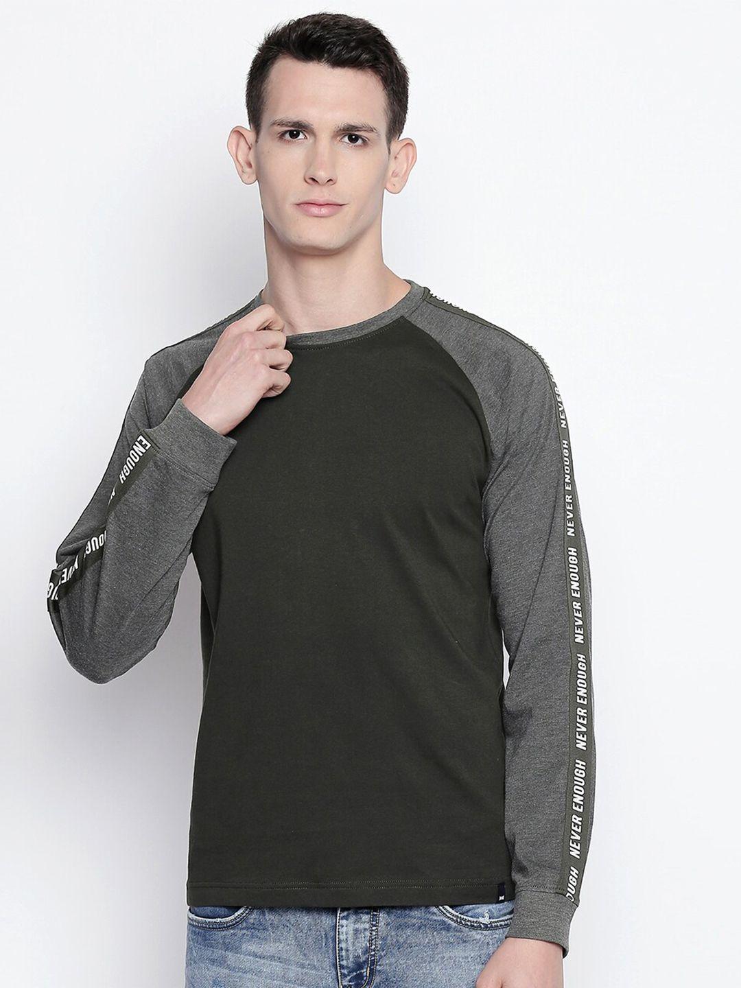 basics men green & grey colourblocked slim fit cotton t-shirt