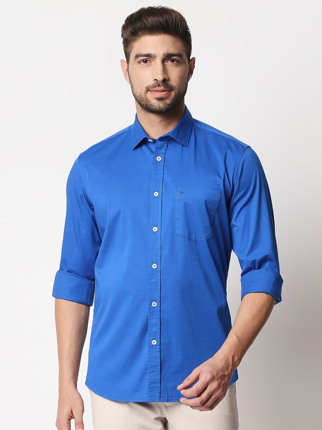 basics men blue solid slim fit casual shirt