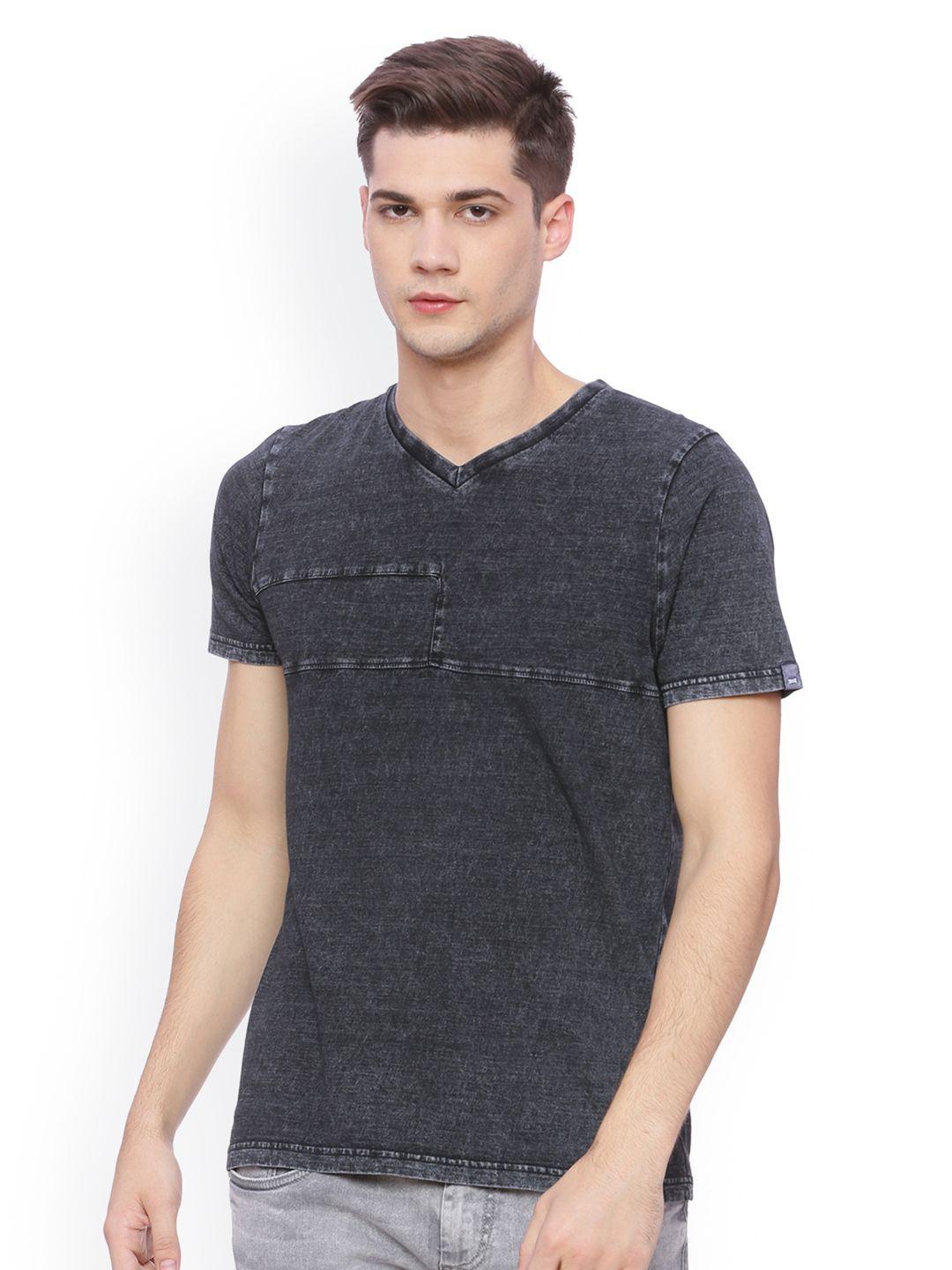 basics men charcoal solid v-neck t-shirt