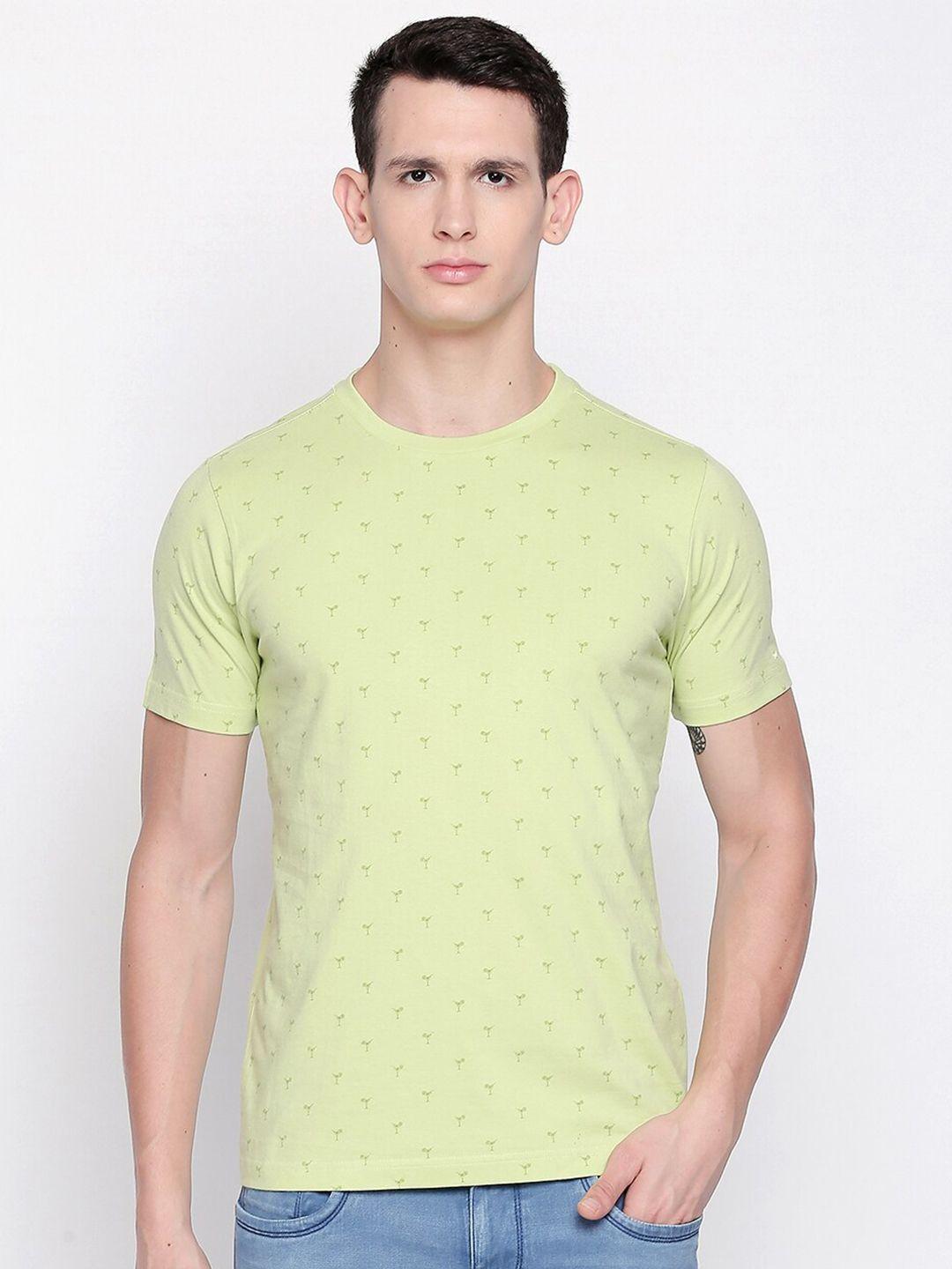 basics men green printed slim fit t-shirt