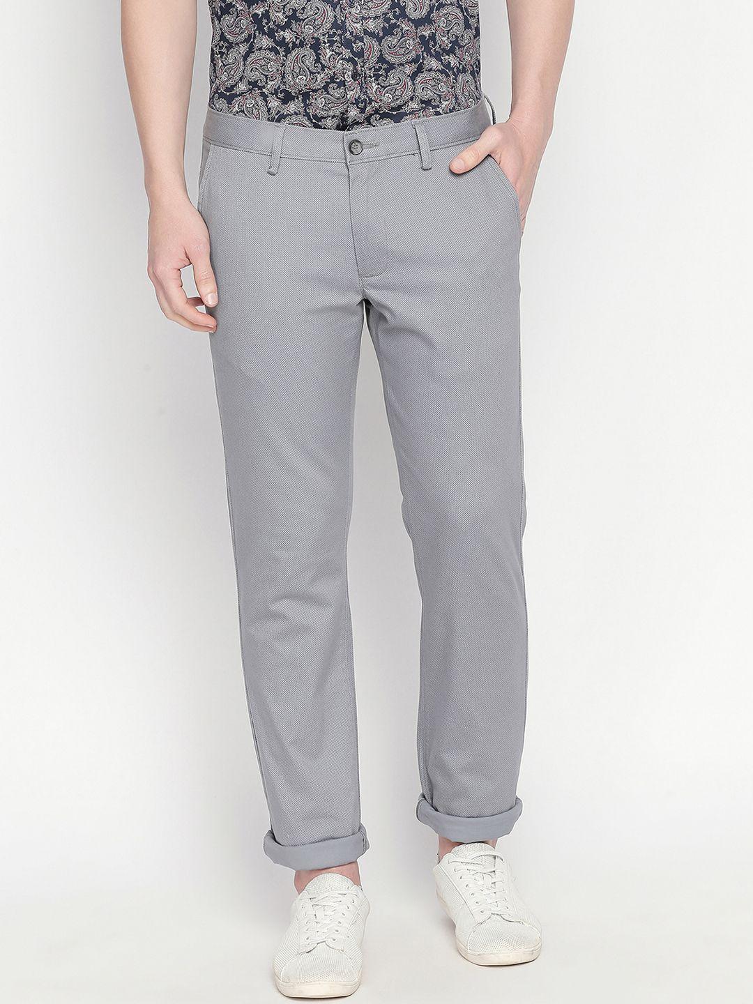 basics men grey tapered fit printed regular trousers