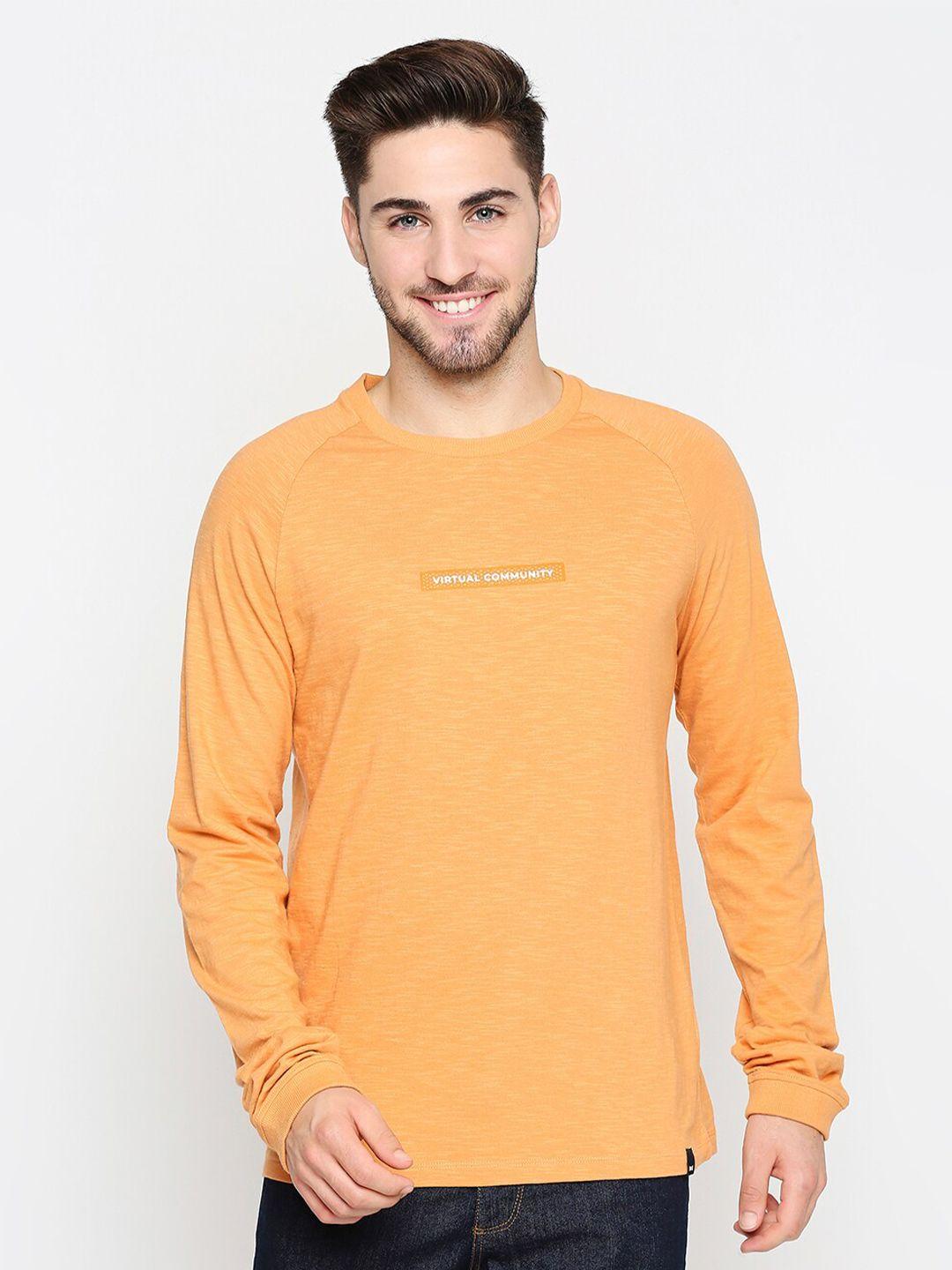 basics men orange typography printed slim fit pure cotton t-shirt