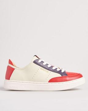 basket lux low trainer lace-up sports shoes