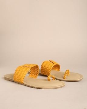 basket-weave toe-ring flat sandals