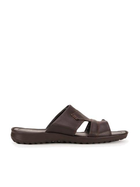 bata men's brown toe ring sandals