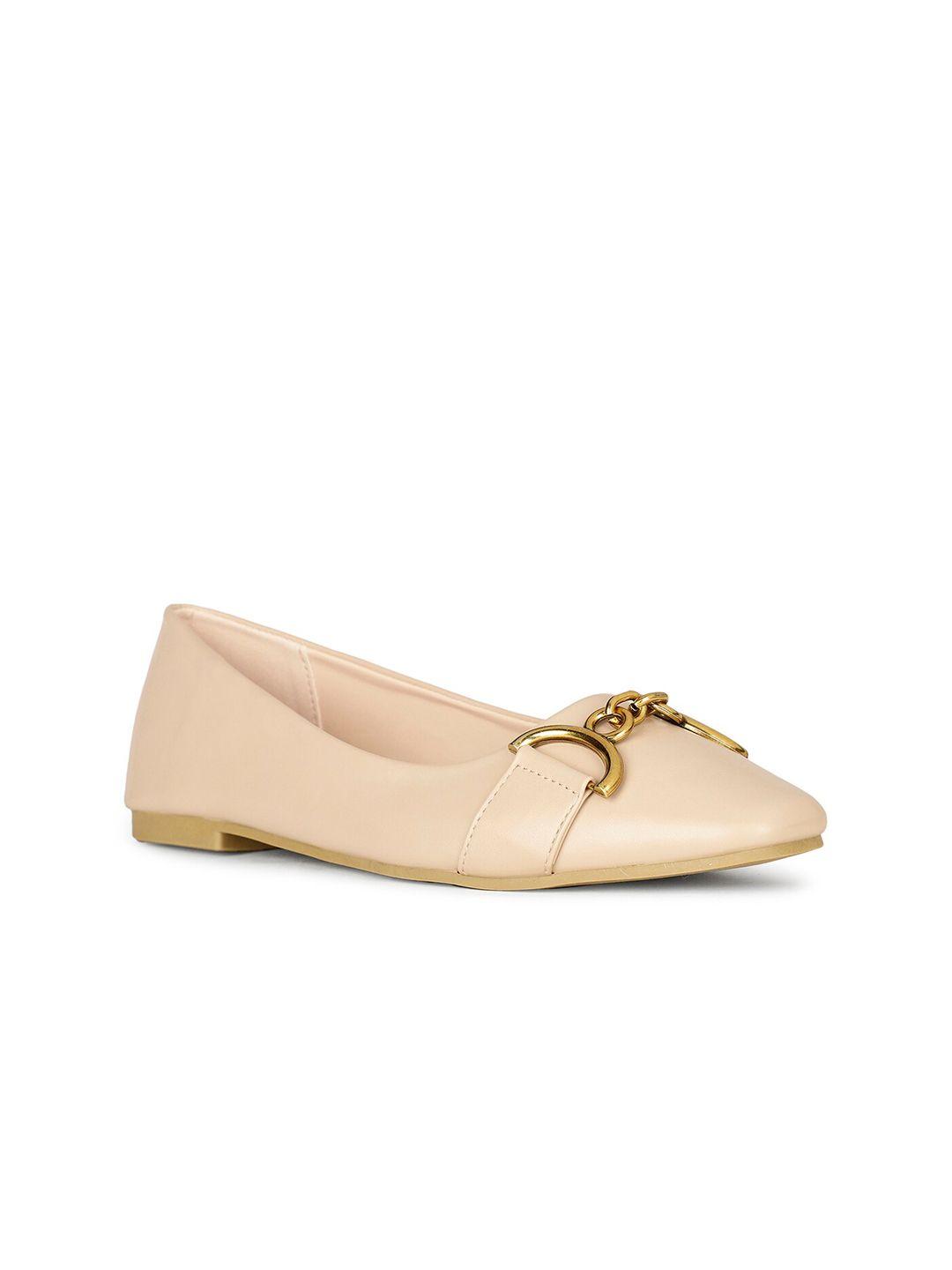 bata embellished round toe ballerinas