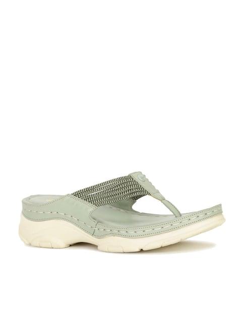 bata women's bella th green thong wedges