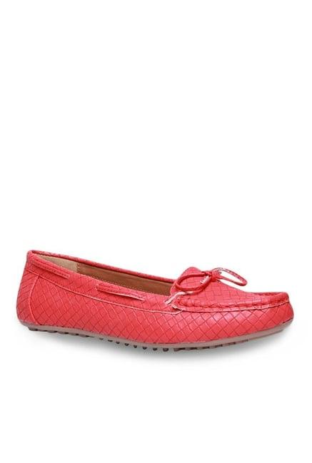bata women's kelly pink boat shoes