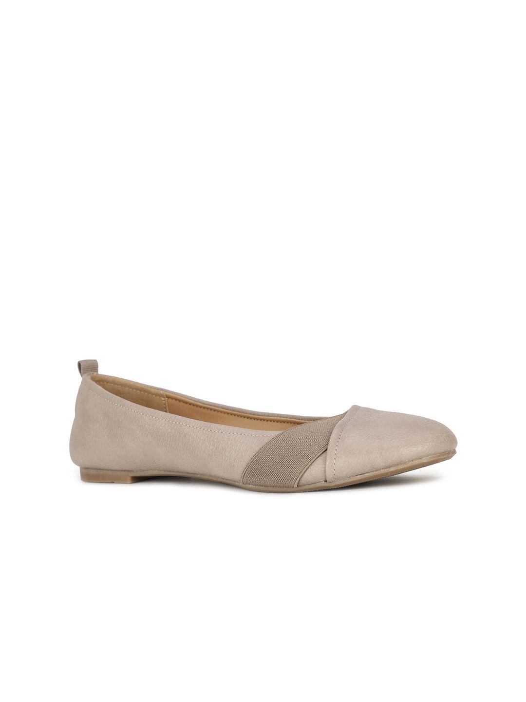 bata women beige textured ballerinas flats