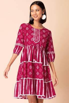 batik print round neck cotton women's knee length dress - pink