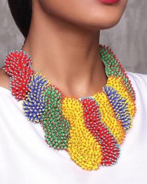 beaded short necklace