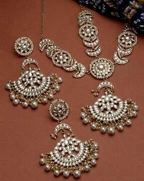 beads beaded mang tikka & earrings set