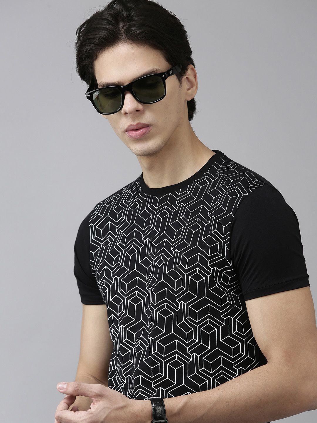 beat london by pepe jeans men black  white geometric print pure cotton t-shirt