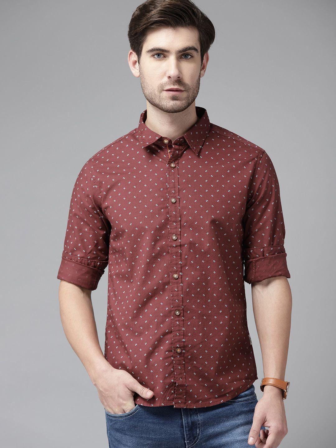beat london by pepe jeans men maroon & white slim fit pure cotton printed casual shirt