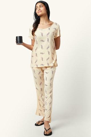beige printeded round neck half sleeves women comfort fit t-shirt & pyjama set