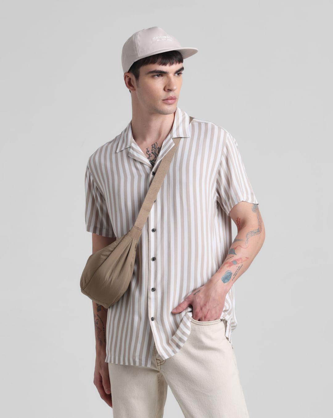 beige striped short sleeves shirt