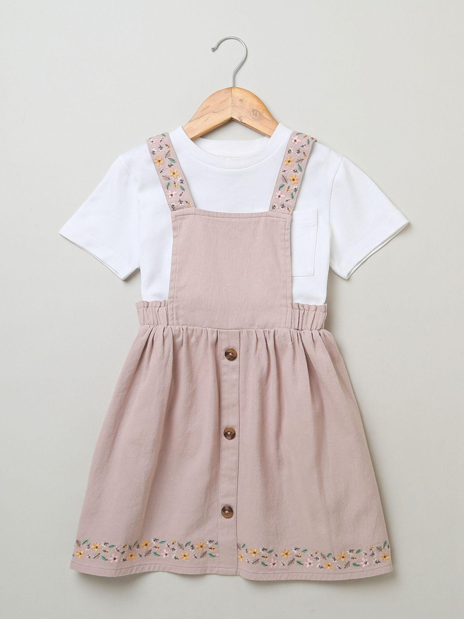 beige cotton twill pinafore dungaree & t-shirt (set of 2)