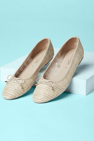 beige patterned casual women ballerinas