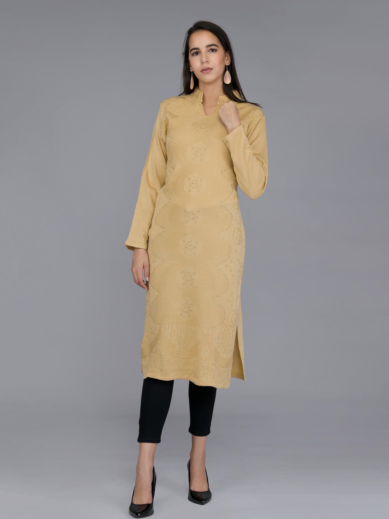 beige self woolen kurti