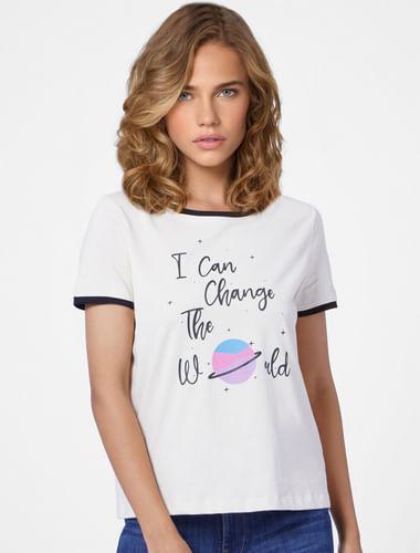 beige slogan print t-shirt