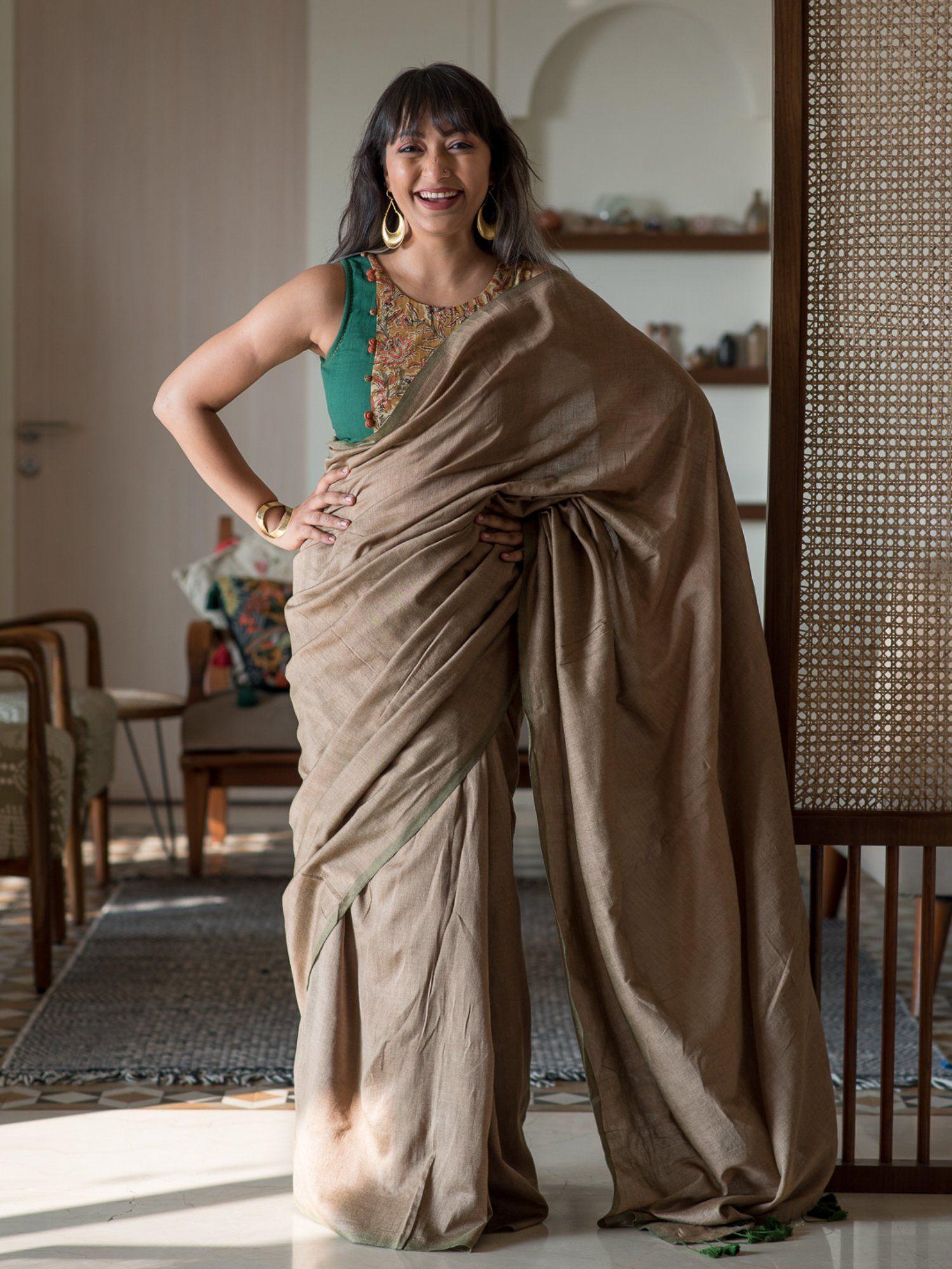 beige solid cotton blend saree without blouse